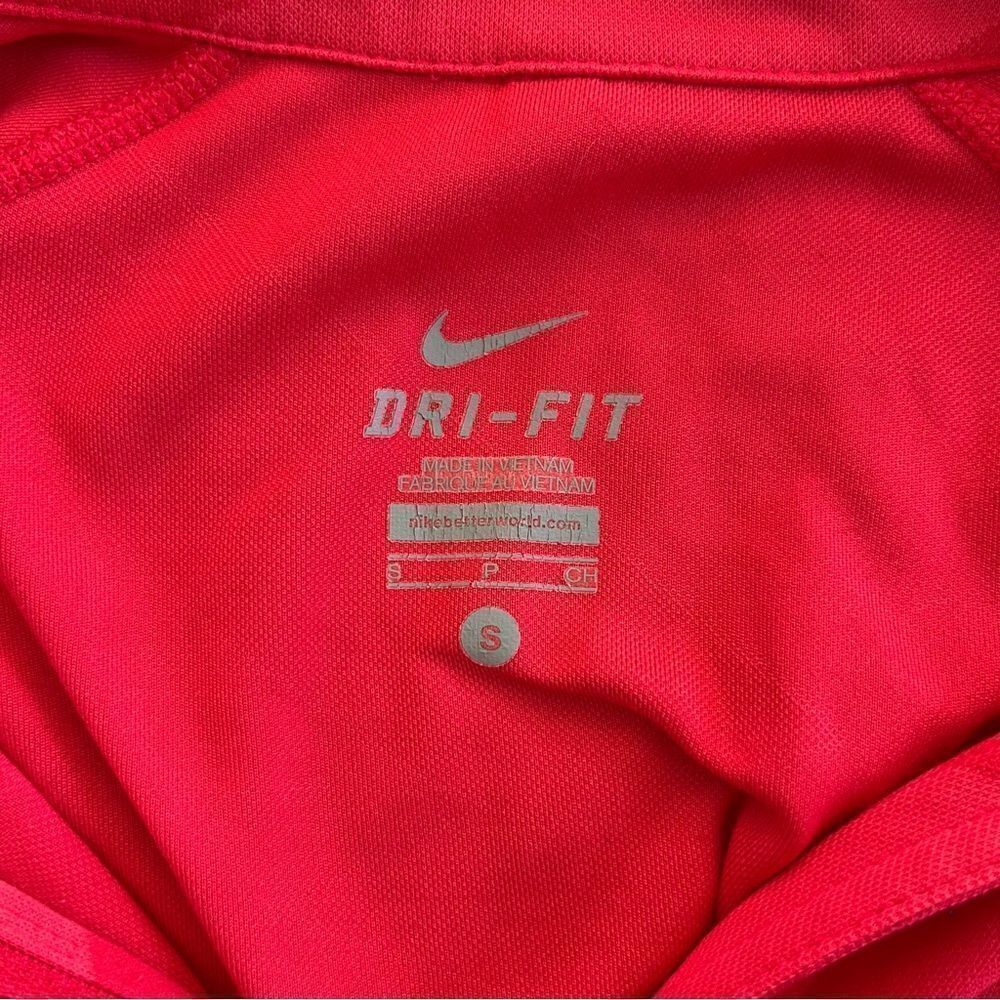 Nike Dri-FIT Element Half Zip Running Top Small Pink Jacquard Thumbholes - Picture 10 of 11